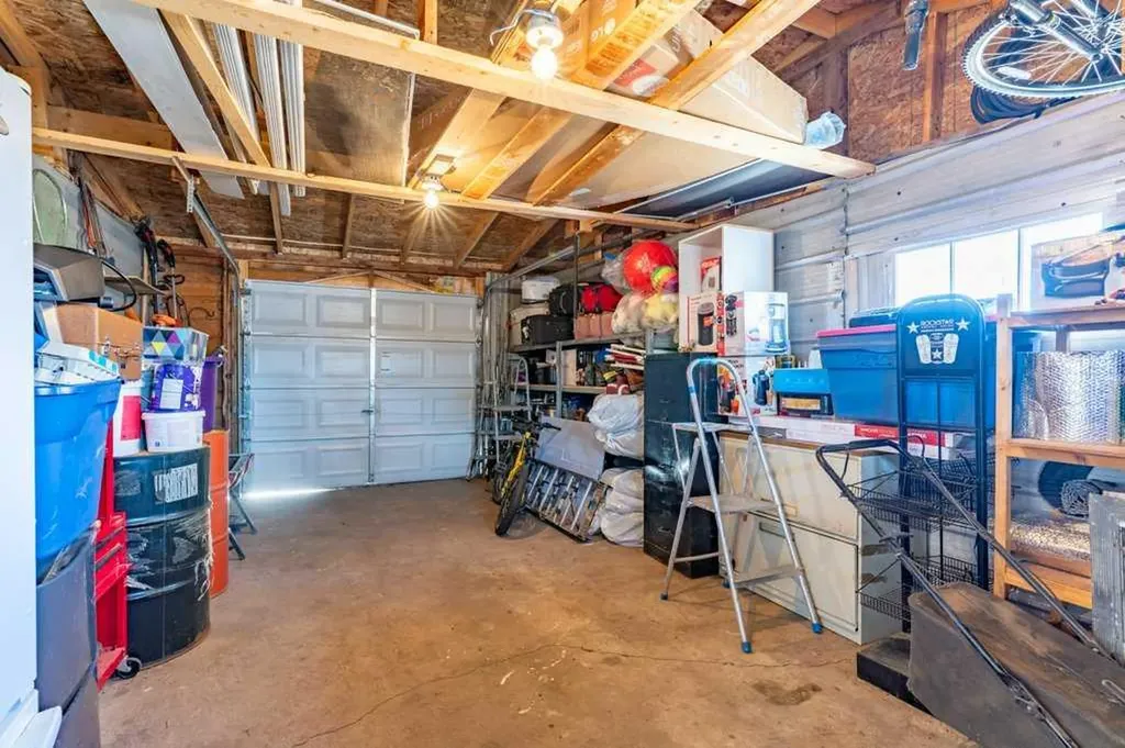 2898 Dunmore Road SE Medicine Hat AB T1A 2A5