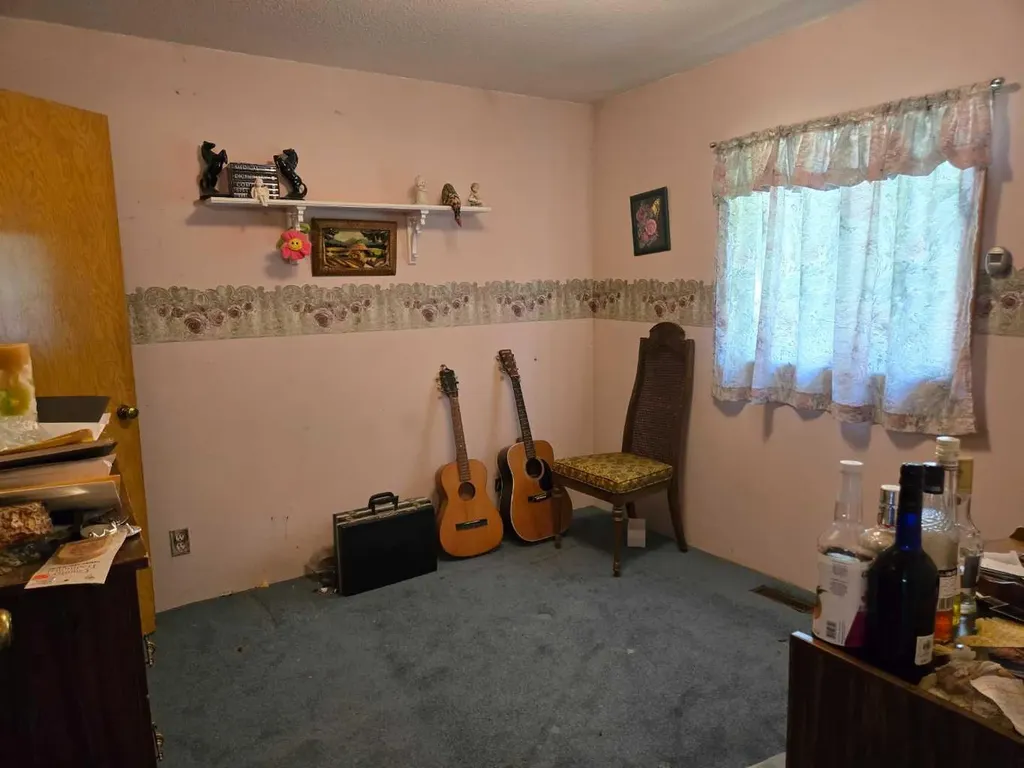 120 2 Avenue E Hussar AB T0J 1S0