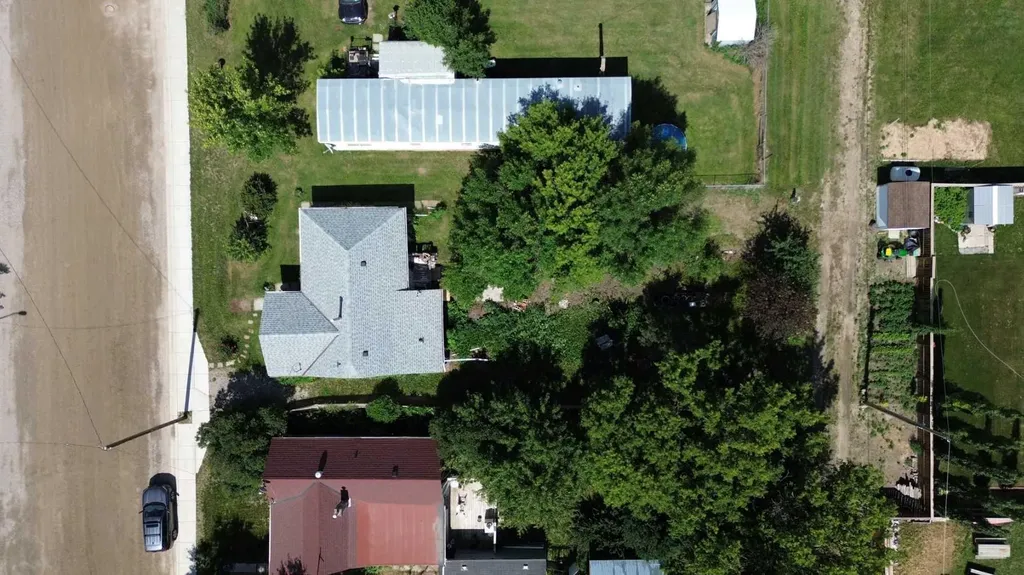 120 2 Avenue E Hussar AB T0J 1S0