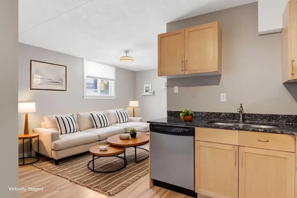 315 9a Street NW Calgary AB T2N1T7