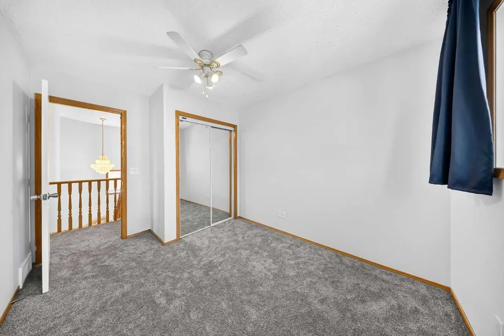 125 Tarawood Place NE Calgary AB T3J 5B4