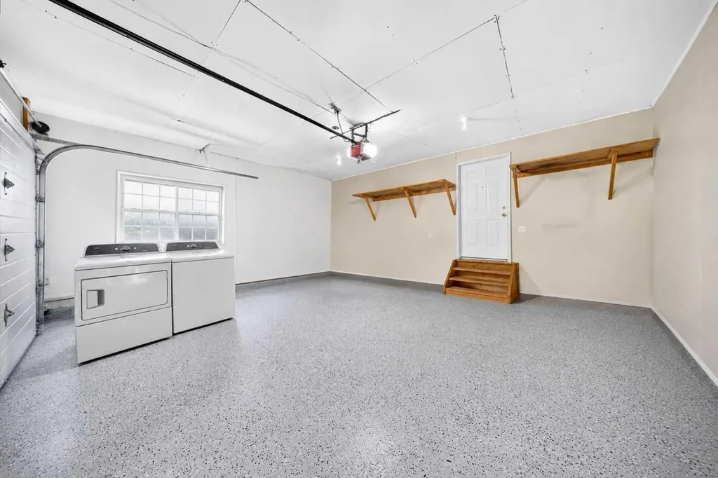 125 Tarawood Place NE Calgary AB T3J 5B4