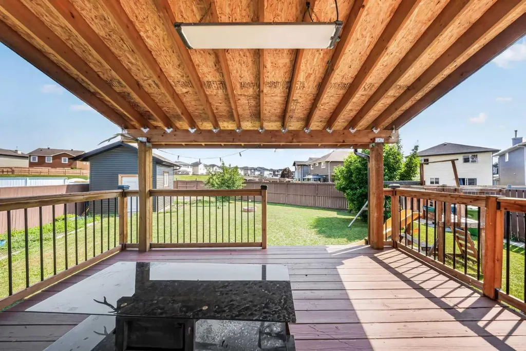 125 Tarawood Place NE Calgary AB T3J 5B4