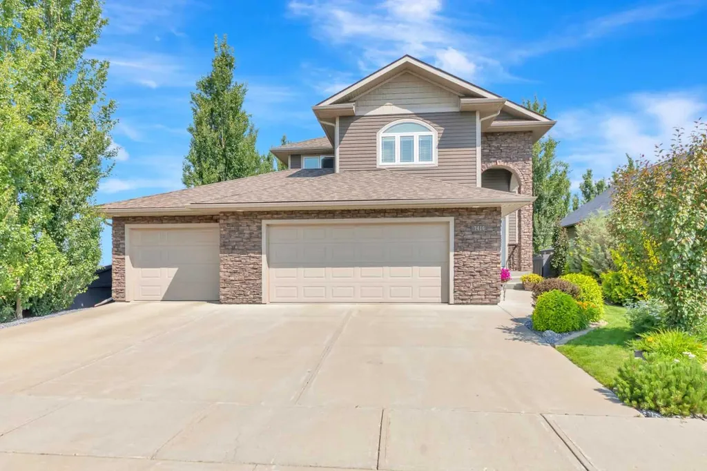 7416 29 Street Lloydminster AB T9V 3K3