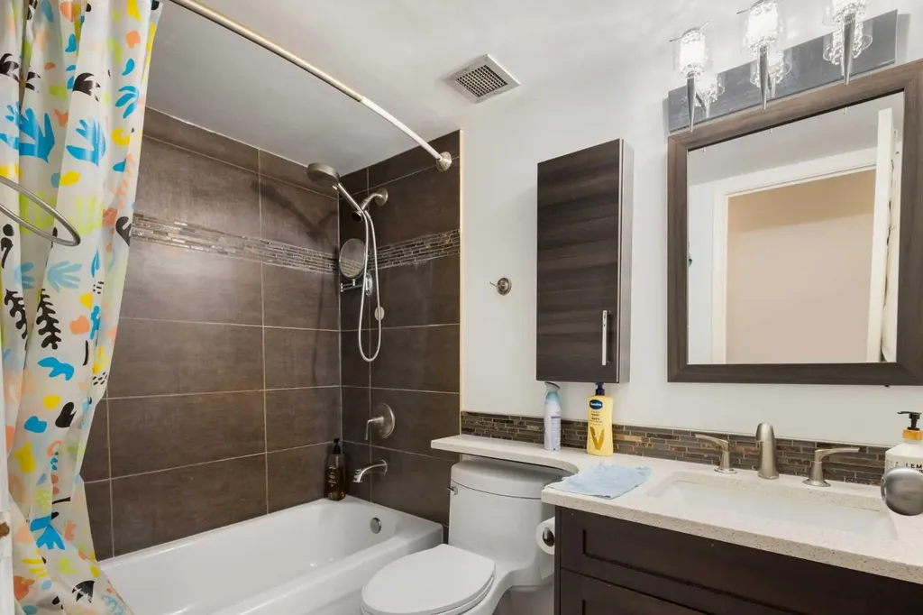 1900 25a Street SW Calgary AB T3E 1Y5