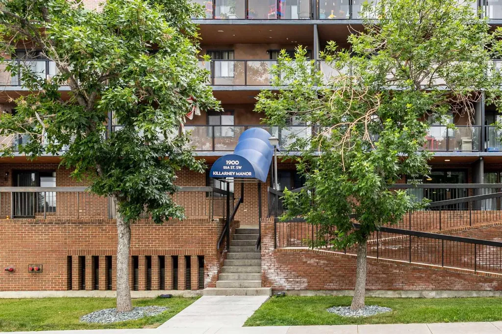 1900 25a Street SW Calgary AB T3E 1Y5