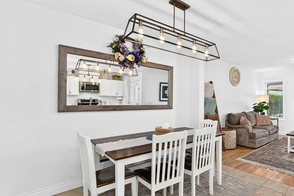 286 Prestwick Circle SE Calgary AB T2Z 3X4