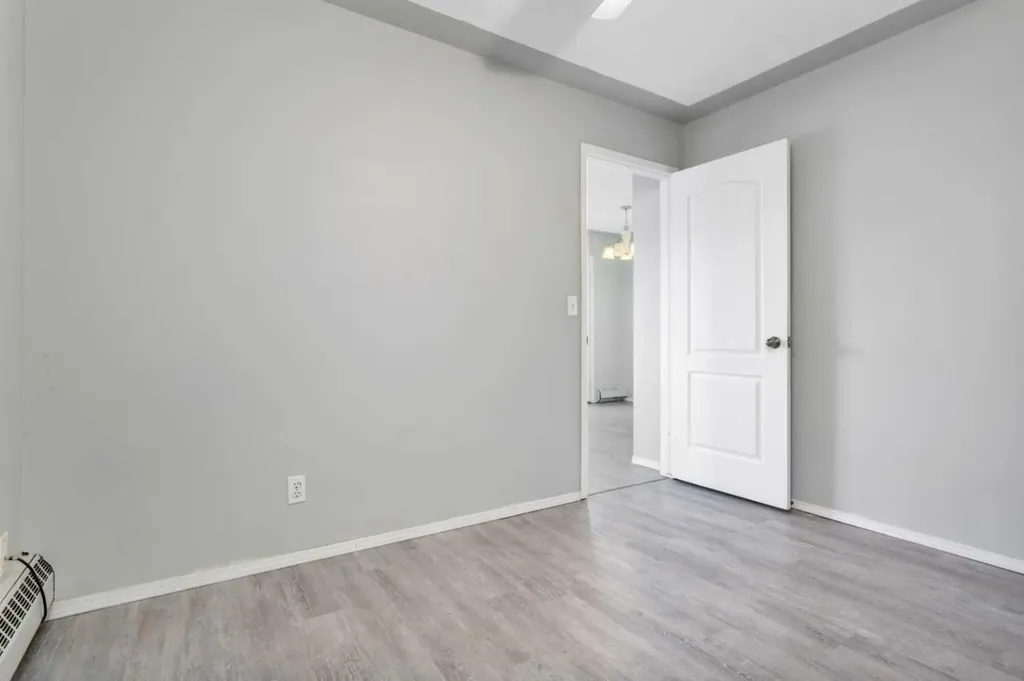 5135 Lakeshore Drive Sylvan Lake AB T4S 1E2