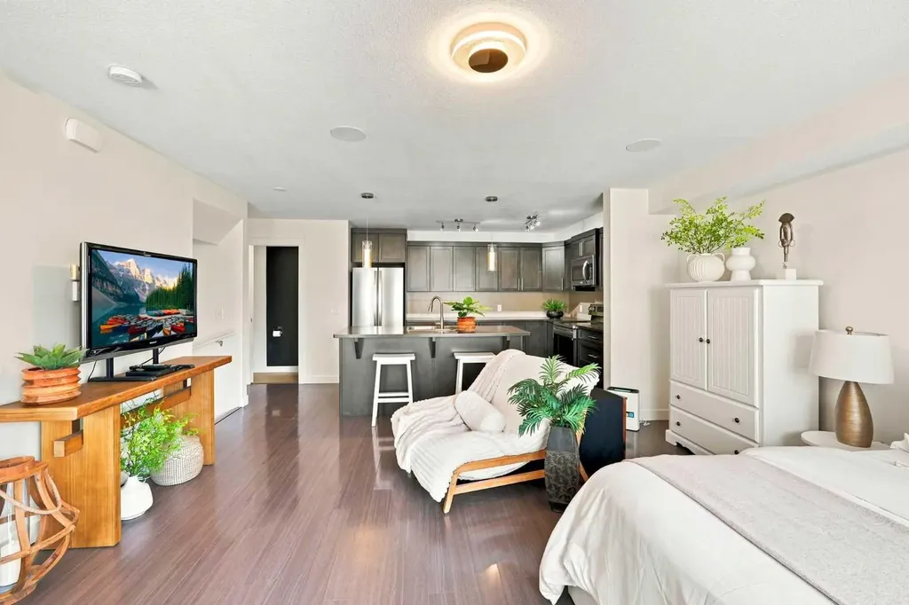 308 Redstone View NE Calgary AB T3N 0M9