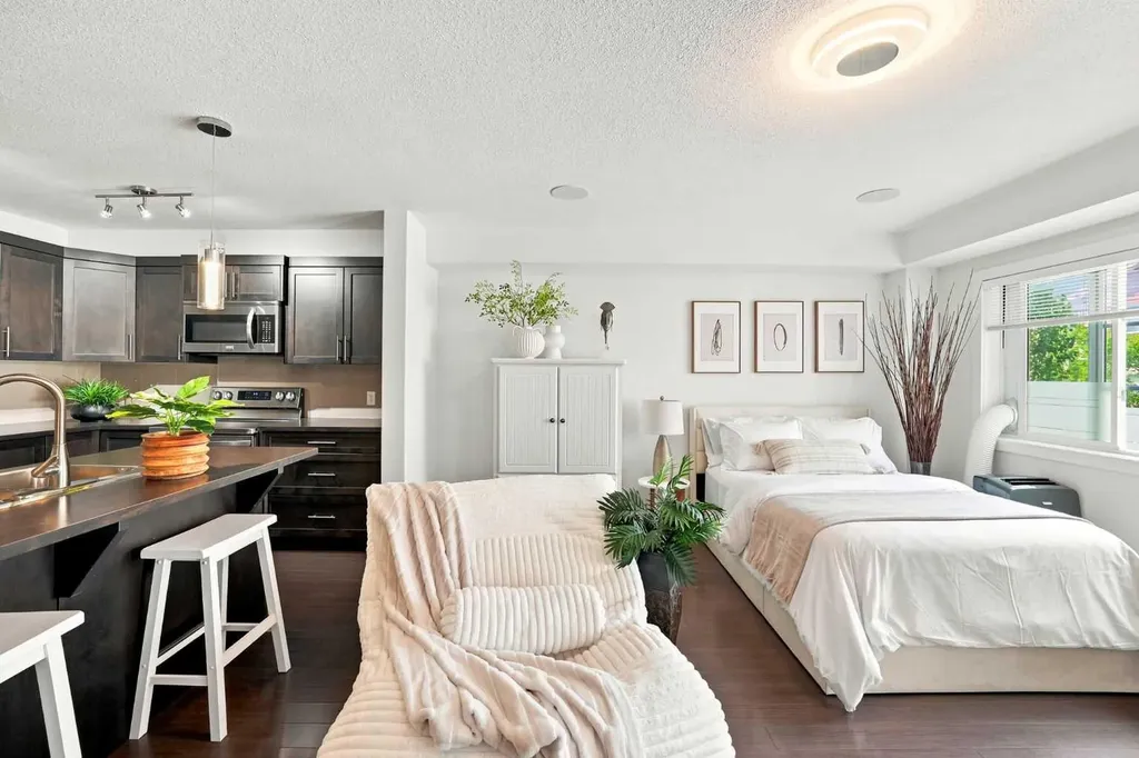 308 Redstone View NE Calgary AB T3N 0M9