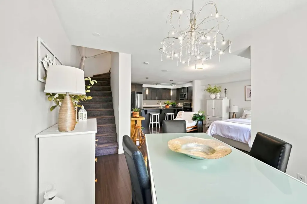308 Redstone View NE Calgary AB T3N 0M9