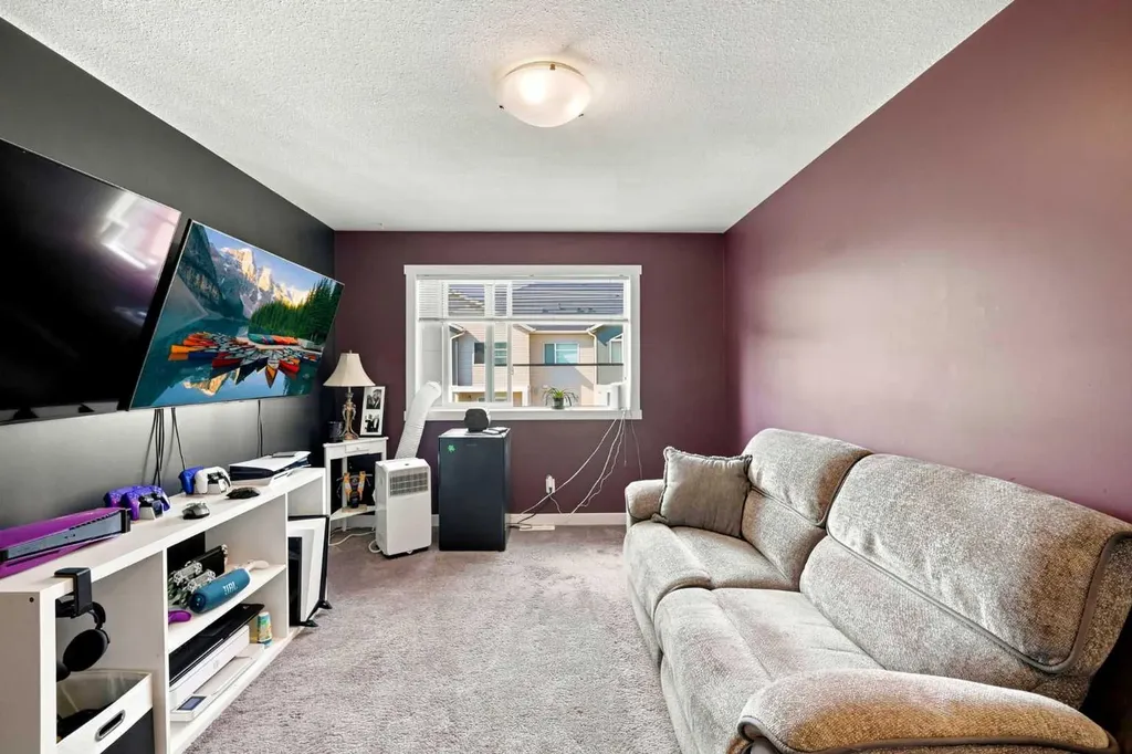 308 Redstone View NE Calgary AB T3N 0M9