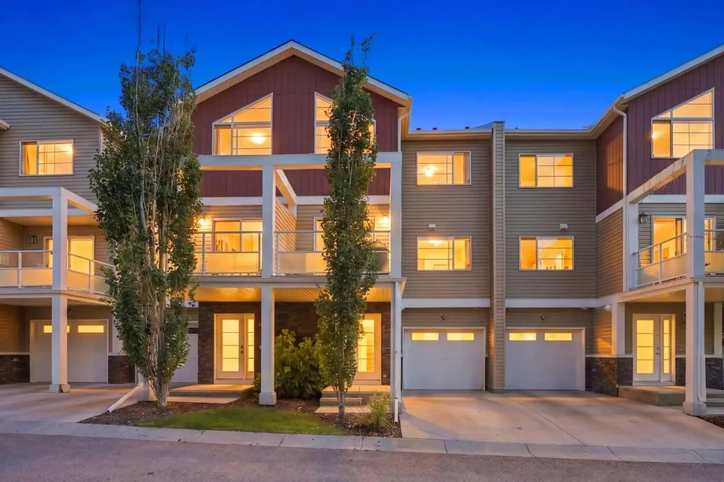 308 Redstone View NE Calgary AB T3N 0M9