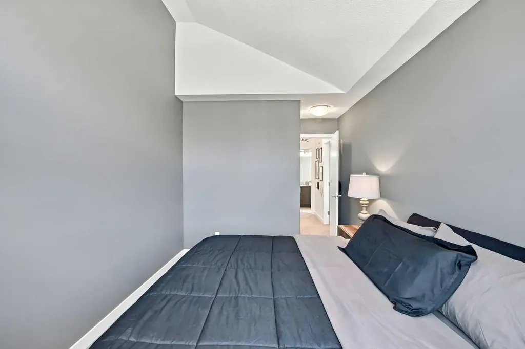 308 Redstone View NE Calgary AB T3N 0M9