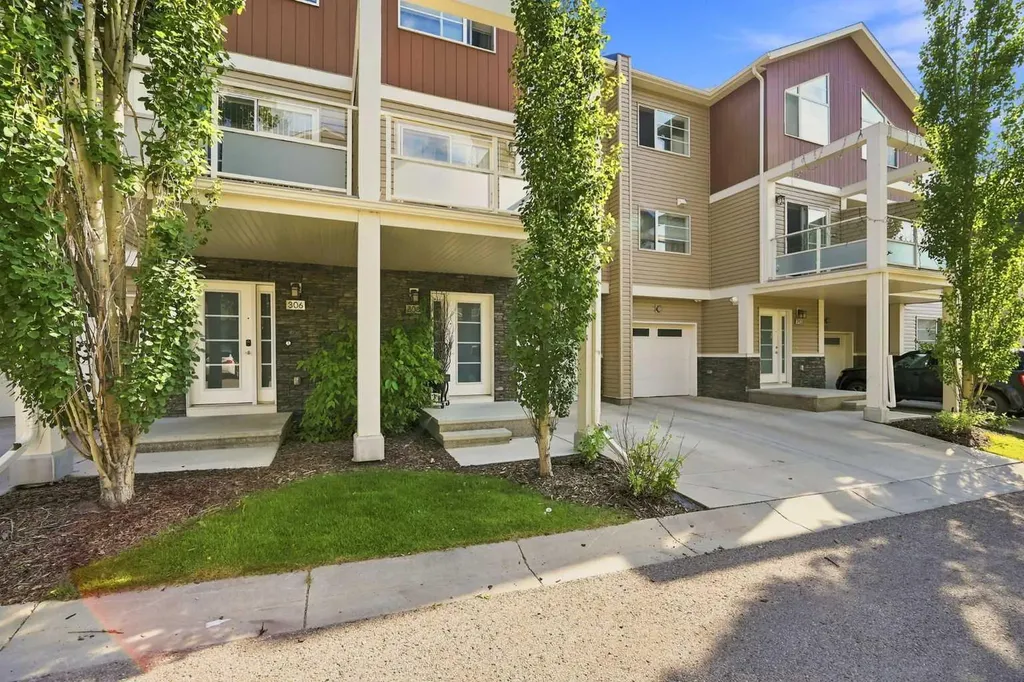 308 Redstone View NE Calgary AB T3N 0M9