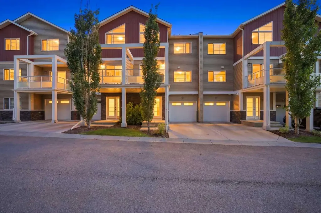 308 Redstone View NE Calgary AB T3N 0M9