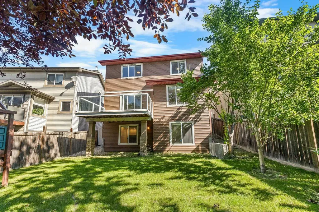 193 Hidden Creek Road NW Calgary AB T3A 6L7