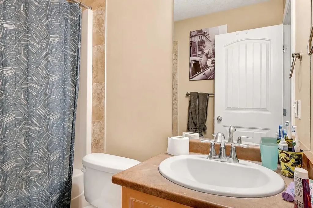 9022 131 Avenue Grande Prairie AB T8X 0A9
