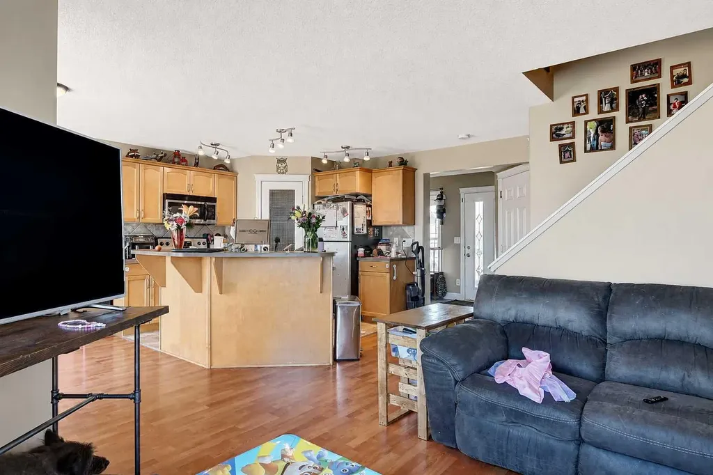 9022 131 Avenue Grande Prairie AB T8X 0A9