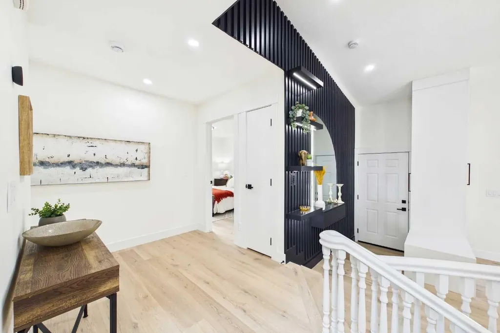 16 Edcath Mews NW Calgary AB T3A3S7