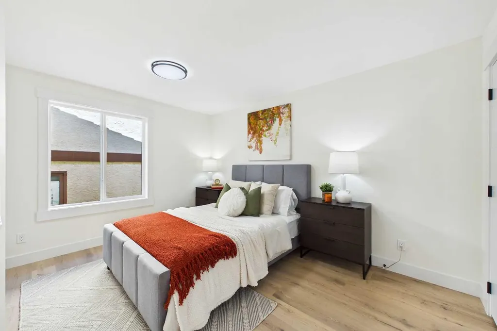 16 Edcath Mews NW Calgary AB T3A3S7
