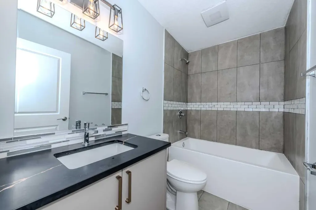 5655 Dalhousie Drive NW Calgary AB T3A 1Y5