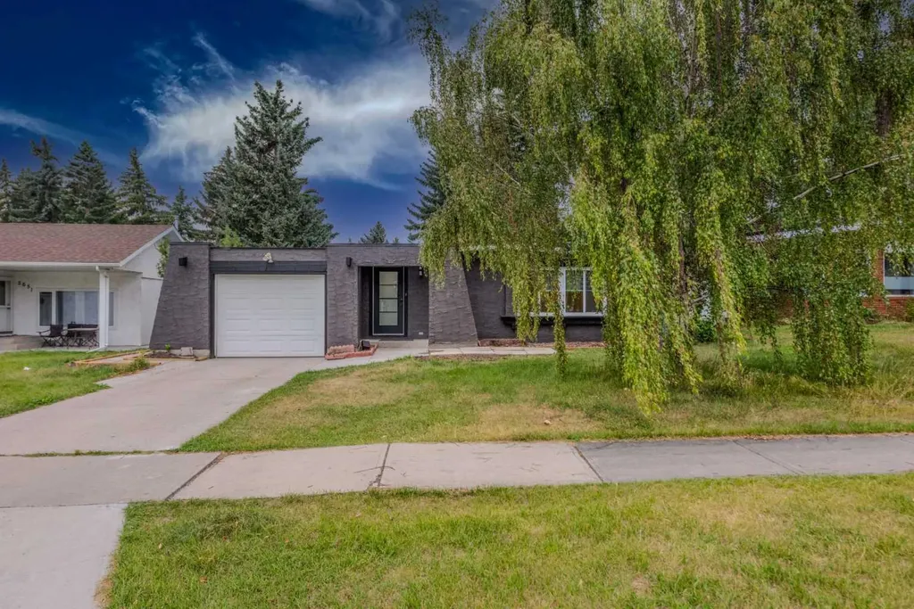 5655 Dalhousie Drive NW Calgary AB T3A 1Y5