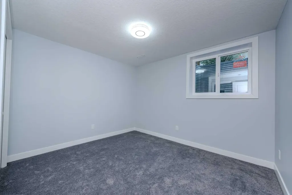 5655 Dalhousie Drive NW Calgary AB T3A 1Y5