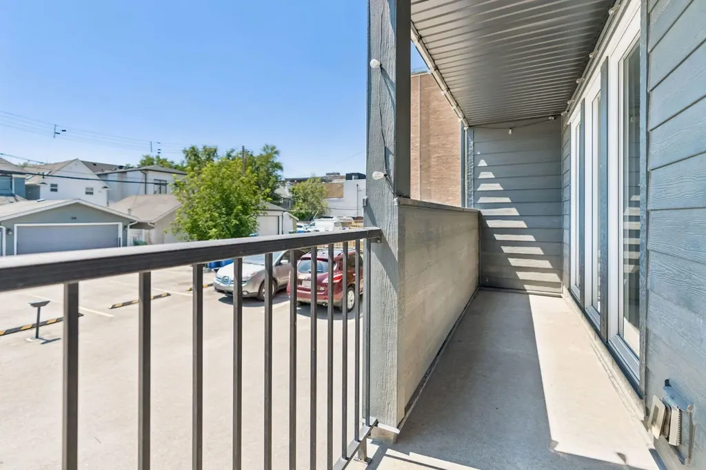 515 18 Avenue SW Calgary AB T2S0C6
