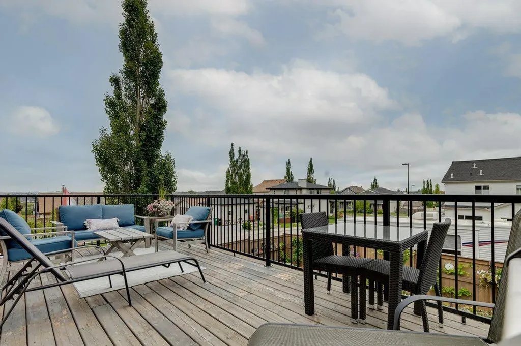 2371 Reunion Street NW Airdrie AB T4B 0M6