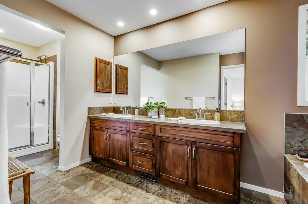 2371 Reunion Street NW Airdrie AB T4B 0M6