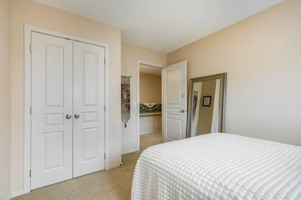 2371 Reunion Street NW Airdrie AB T4B 0M6