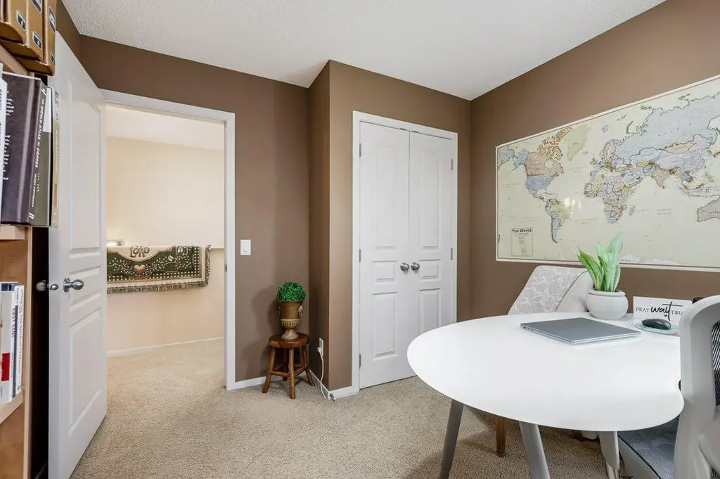 2371 Reunion Street NW Airdrie AB T4B 0M6
