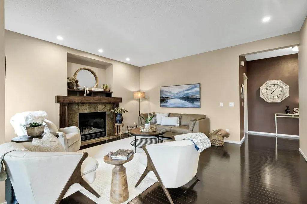 2371 Reunion Street NW Airdrie AB T4B 0M6