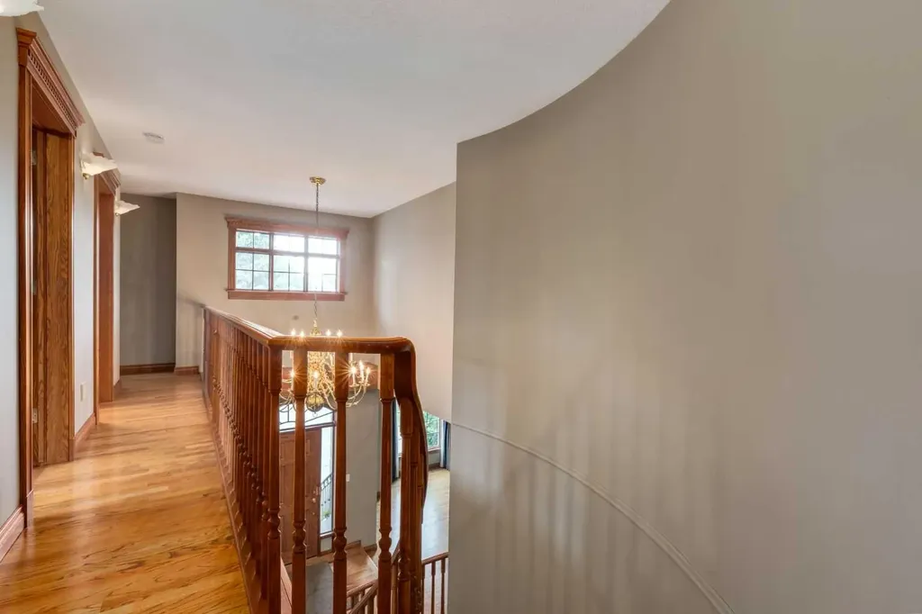 5720 Buckboard Road NW Calgary AB T3A 4R3