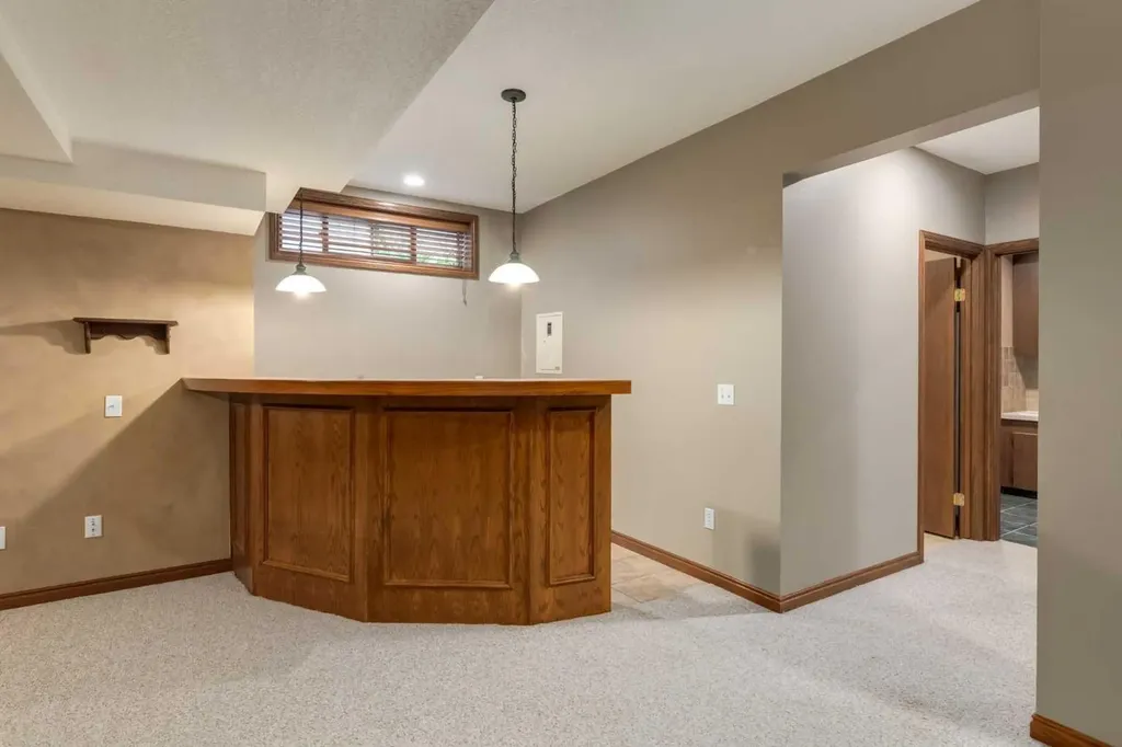 5720 Buckboard Road NW Calgary AB T3A 4R3