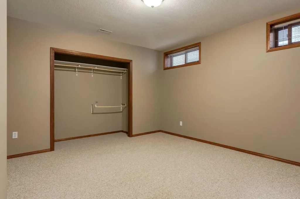 5720 Buckboard Road NW Calgary AB T3A 4R3