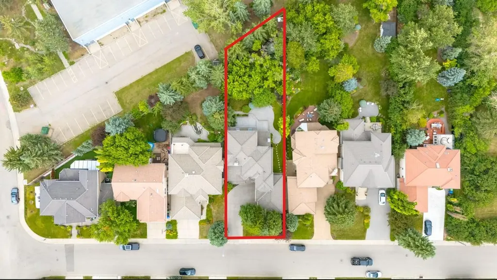 5720 Buckboard Road NW Calgary AB T3A 4R3