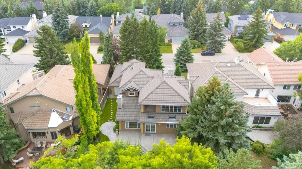 5720 Buckboard Road NW Calgary AB T3A 4R3