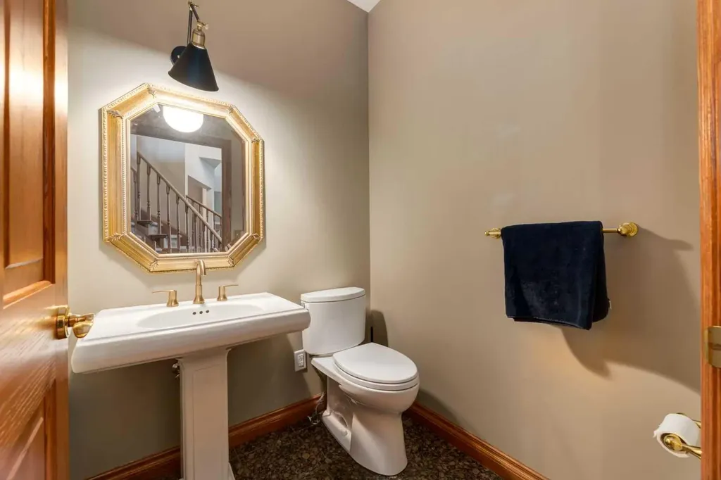 5720 Buckboard Road NW Calgary AB T3A 4R3