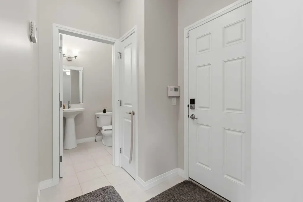 26 Evansfield Park NW Calgary AB T3P 0B1