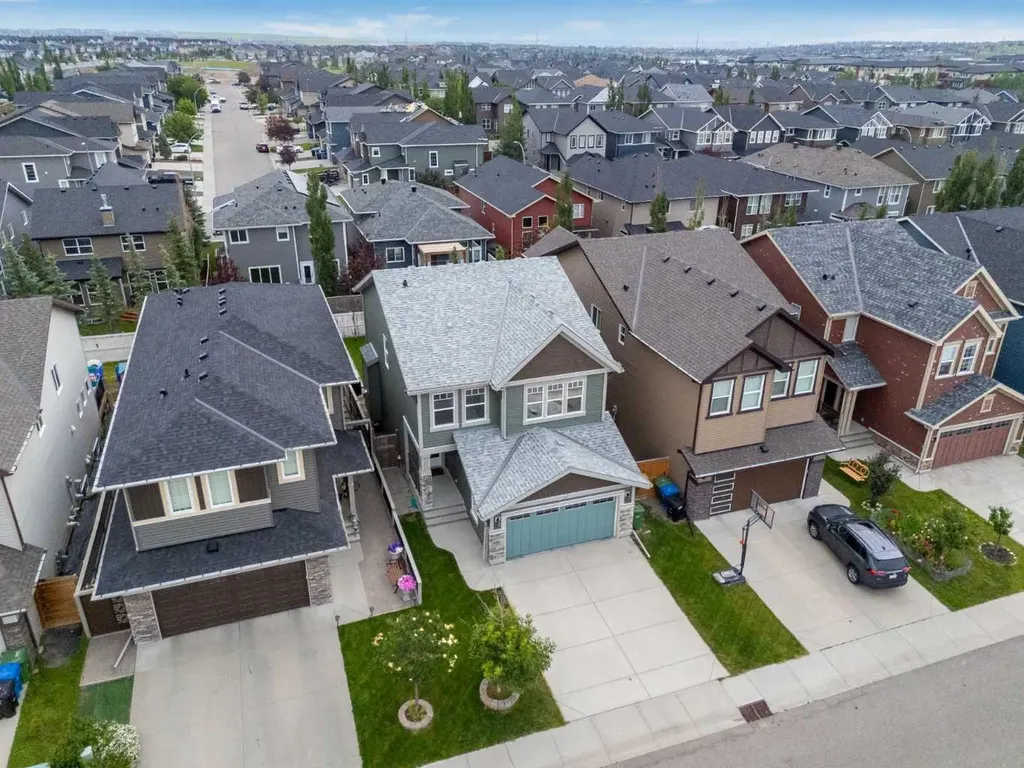 26 Evansfield Park NW Calgary AB T3P 0B1