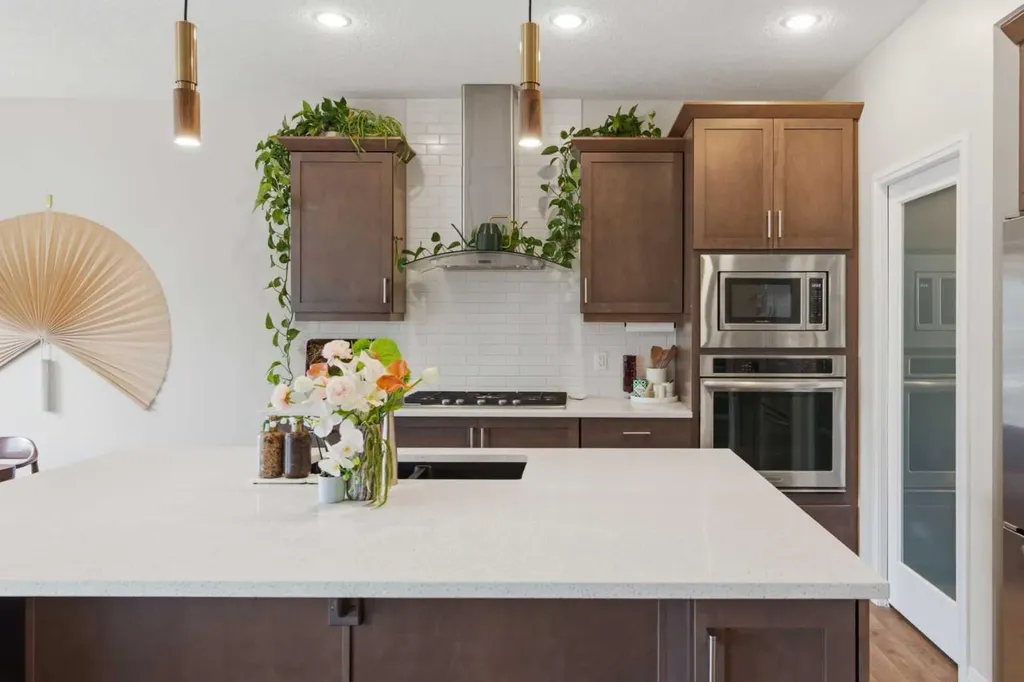 26 Evansfield Park NW Calgary AB T3P 0B1