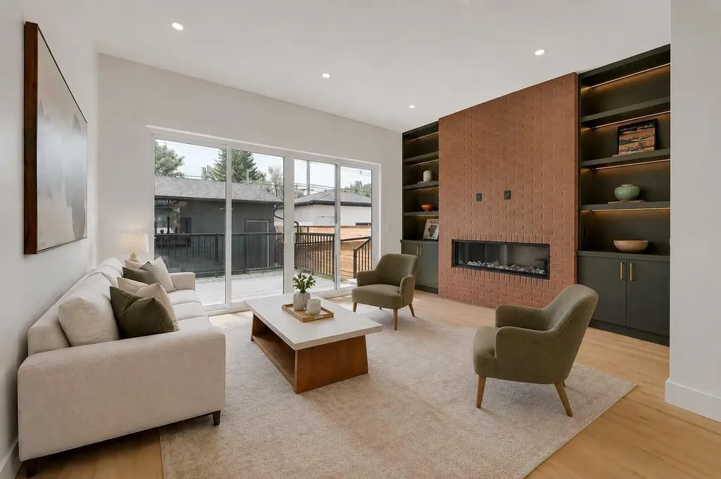 1009 18 Avenue NW Calgary AB T2M 0V8