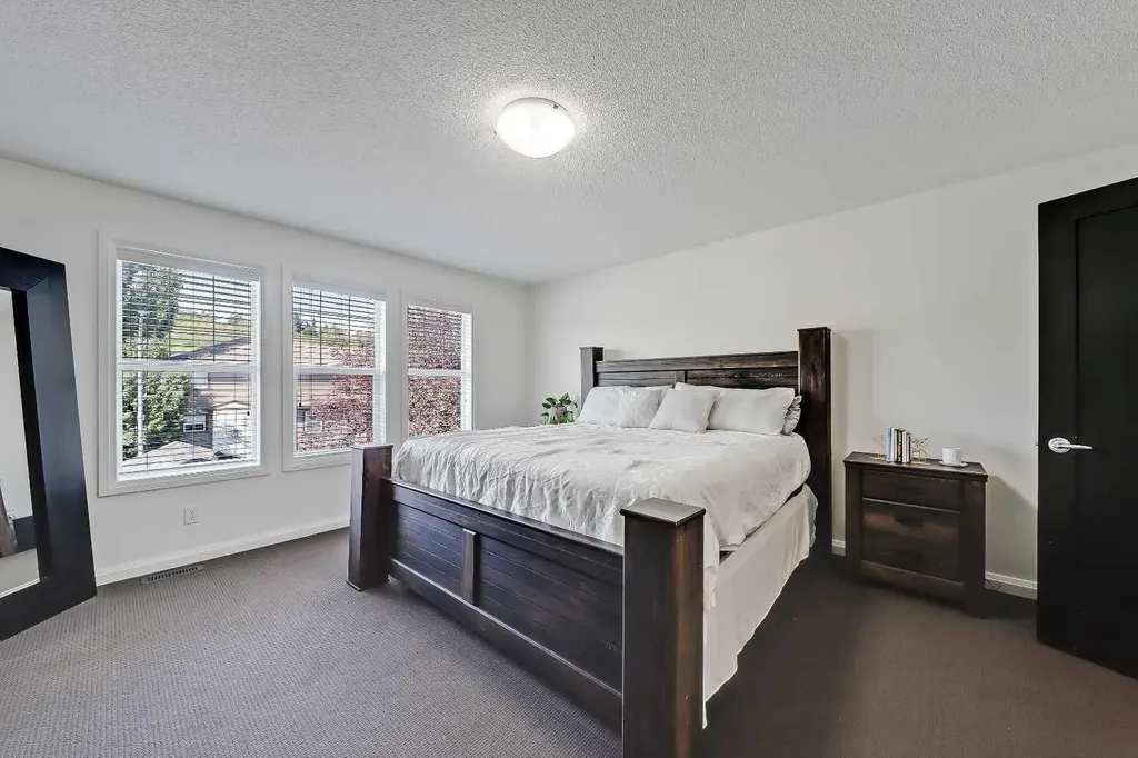 191 Chaparral Valley Terrace SE Calgary AB T2X 0L9