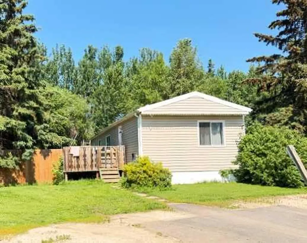812 6 Avenue SW Slave Lake AB T0G 2A4
