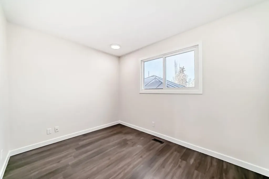 404 Acacia Drive SE Airdrie AB T4B 1G1