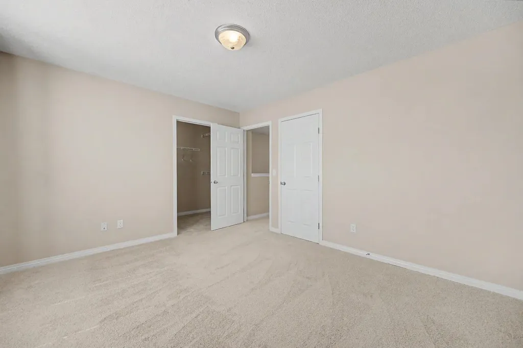 65 Royal Birch Villas NW Calgary AB T3G 5V2