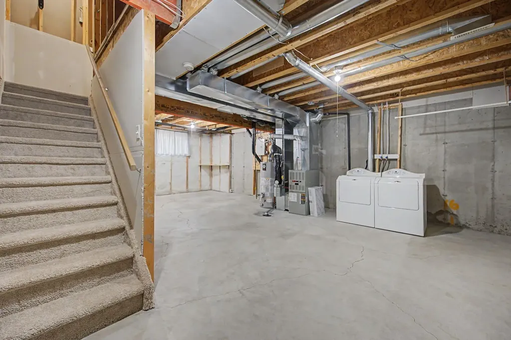 65 Royal Birch Villas NW Calgary AB T3G 5V2