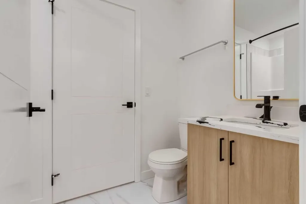 131 148 Avenue NW Calgary AB T3P 1H9
